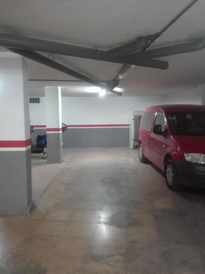 グラナダBonito Ap Centrico Patio Wifi Parking Gratis.アパートメント エクステリア 写真